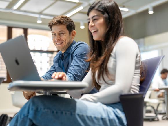 students working together in class